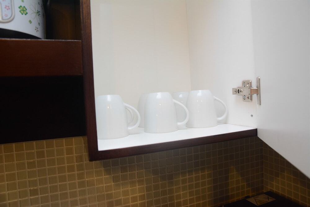 Джакарта: Prime Location and Luxury 2BR The Empyreal Apartment