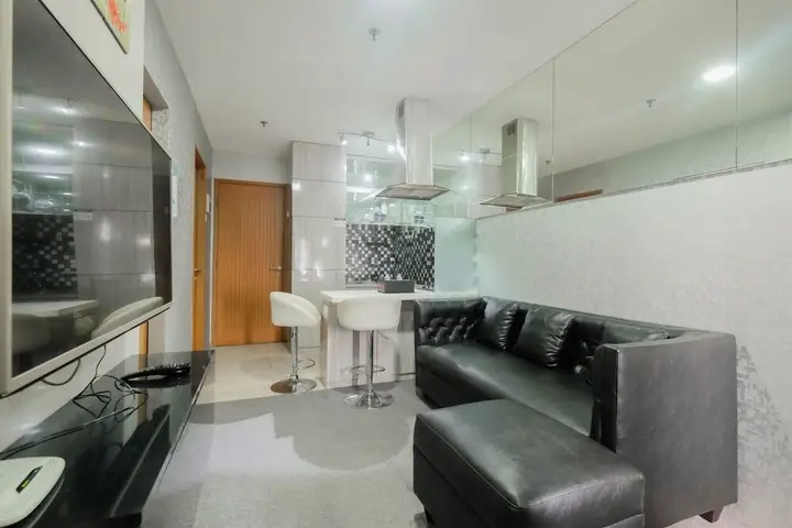 Депок: Well Appointed 1BR Apartment at Cinere Bellevue Suites