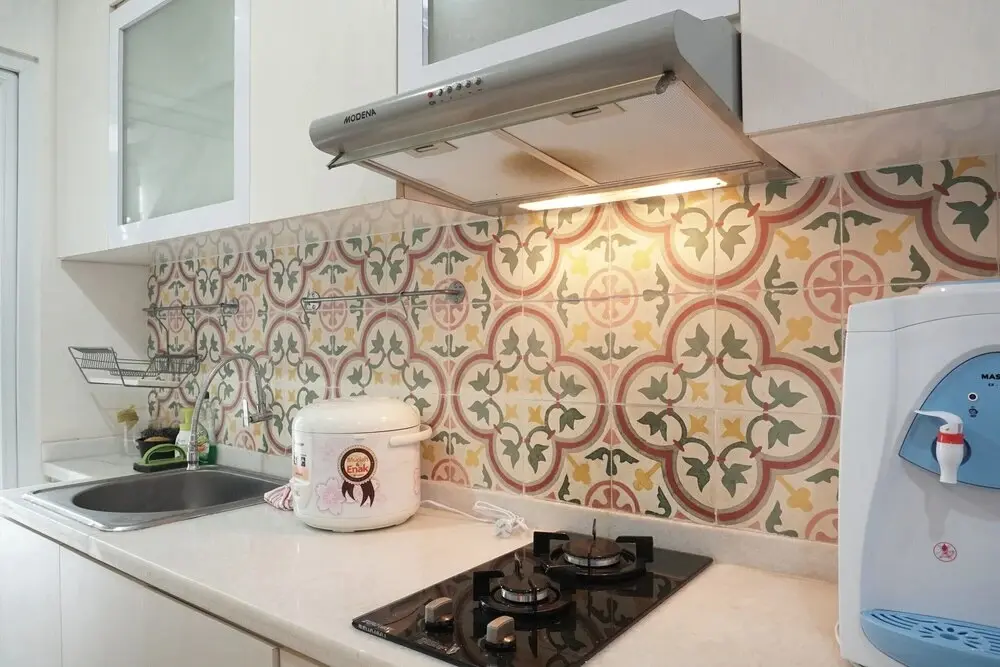 Джакарта: Cozy And Functional 1br Green Pramuka Apartment
