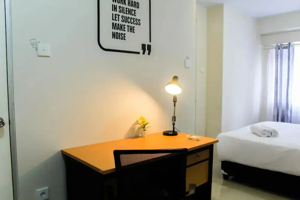 Джакарта: Stylish and Posh 1BR Gading Nias Apartment