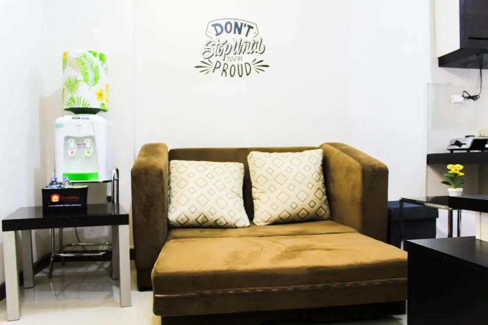 Джакарта: Stylish and Posh 1BR Gading Nias Apartment