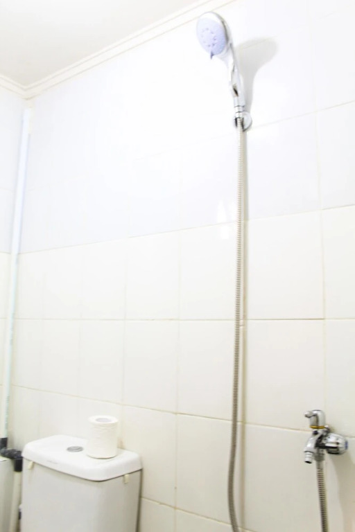 Джакарта: Stylish and Posh 1BR Gading Nias Apartment