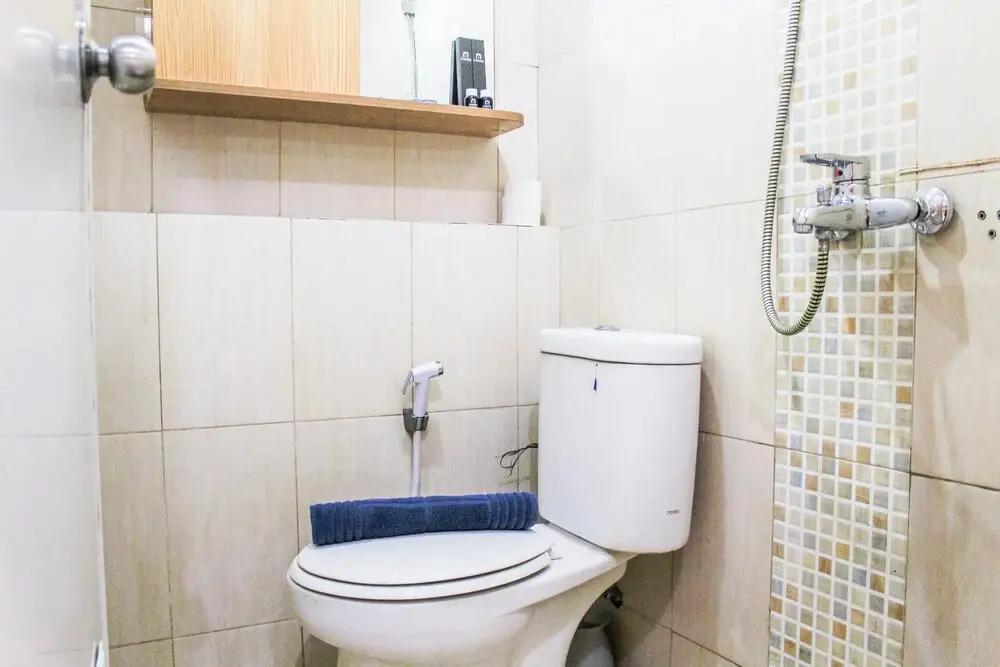 Джакарта: Comfortable and Fully Furnished 1BR Green Pramuka Apartment