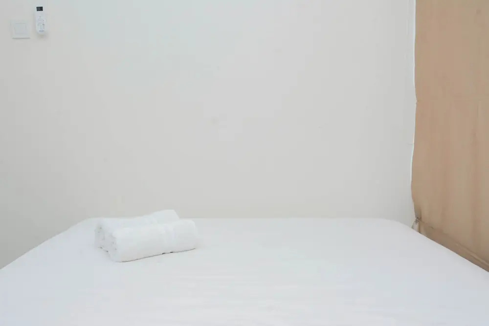 Бекаси: Pleasant and Modern 2BR Grand Kamala Lagoon Apartment