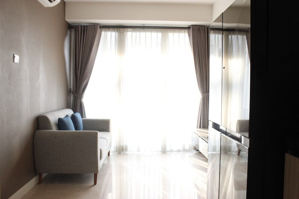 Бандунг: Gorgeous 1Br Apartment At Landmark Residence Near 23 Paskal