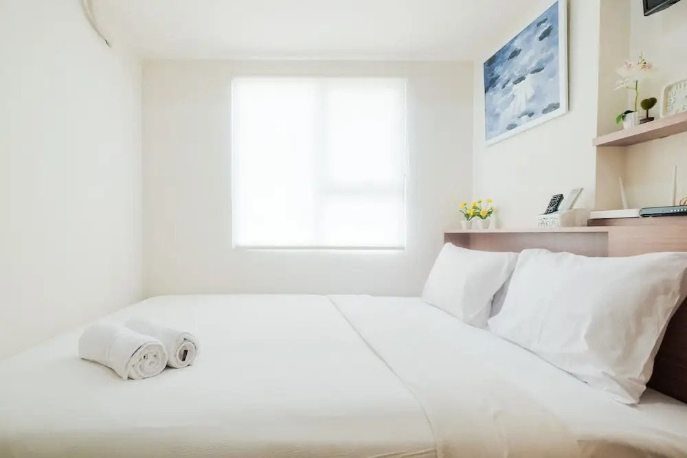 Депок: Spacious and Comfortable 2BR Cinere Resort Apartment