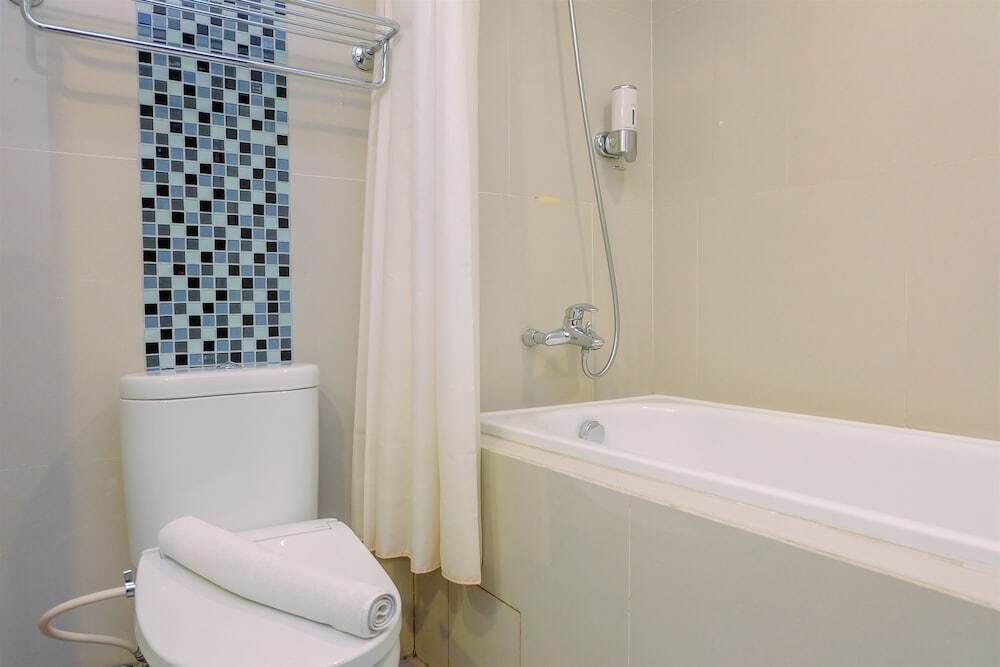 Караванг: Spacious 1BR High Quality Apartment at Karawang