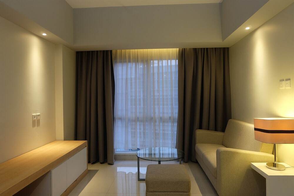 Караванг: Spacious 1BR High Quality Apartment at Karawang