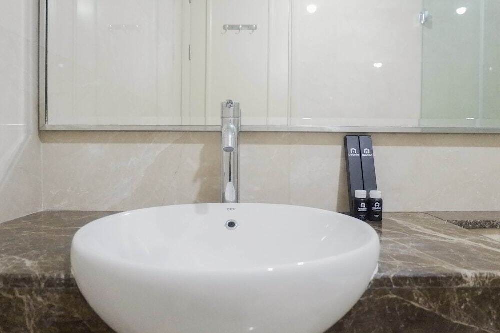 Сурабая: Lavish 2br Apartment Connected To Tunjungan Plaza at One Icon Residence