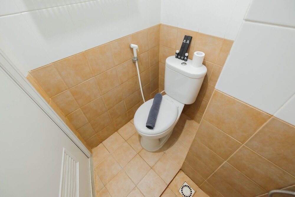 Джакарта: Modern Studio Apartment 27th on Top of Green Pramuka Mall