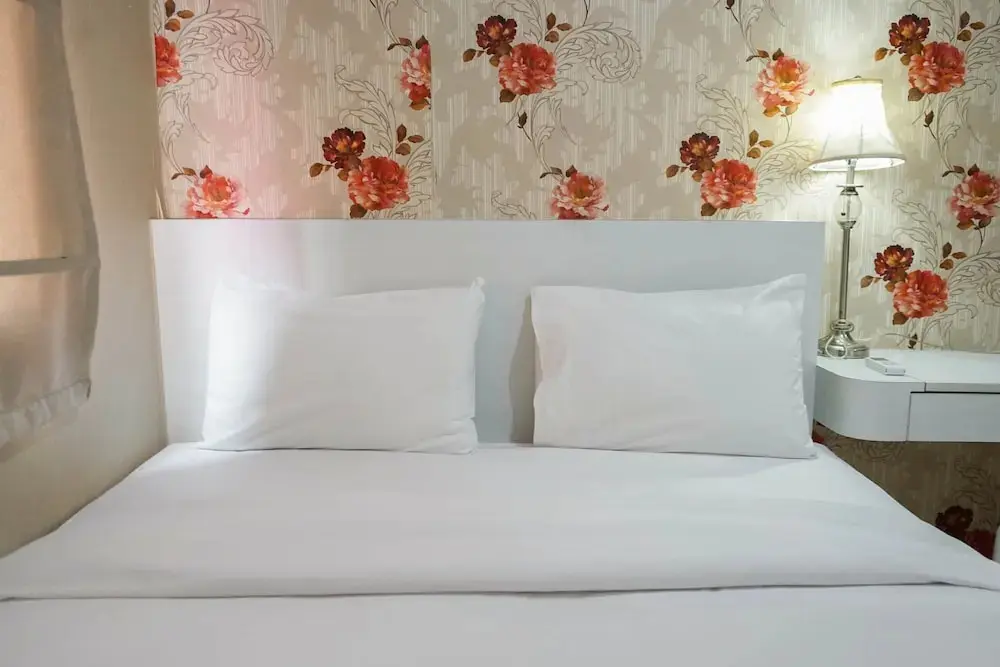 Джакарта: Cozy 2BR for 3 Pax Green Pramuka Apartment