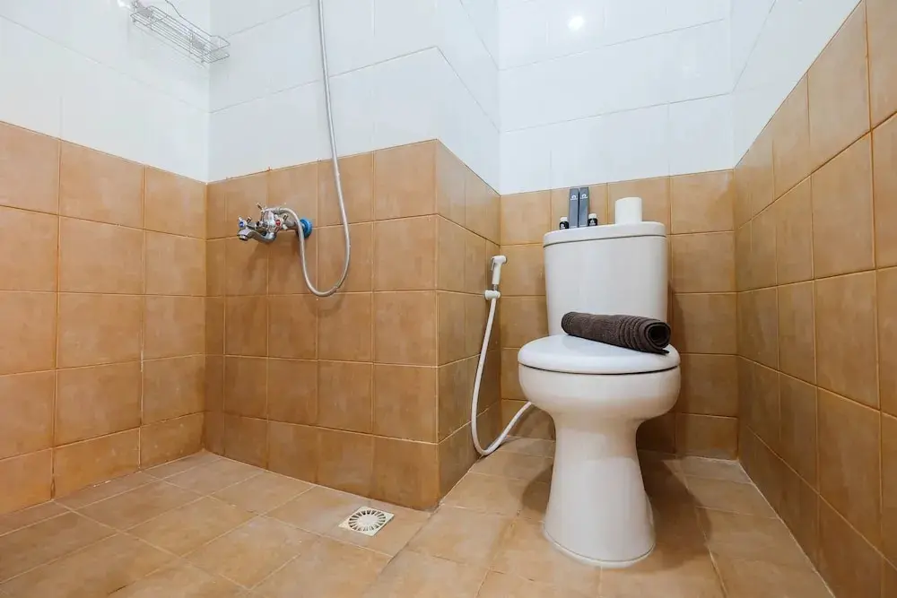 Джакарта: 2BR Apartment Green Pramuka City near Shopping Mall