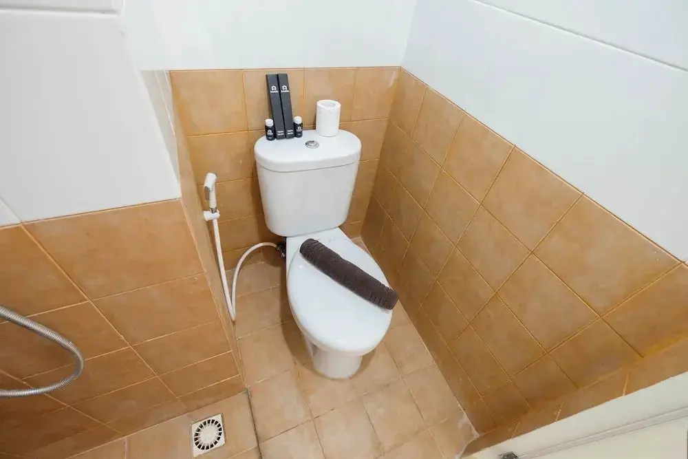 Джакарта: 2BR Apartment Green Pramuka City near Shopping Mall