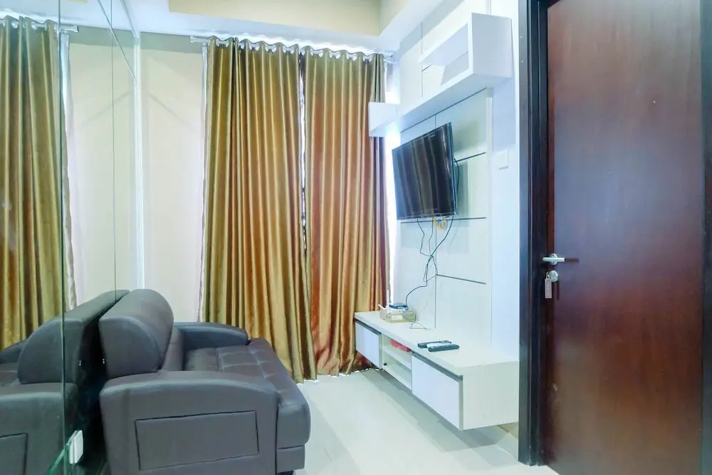 Джакарта: City View 1BR at Puri Mansion Apartment