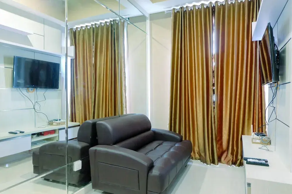 Джакарта: City View 1BR at Puri Mansion Apartment