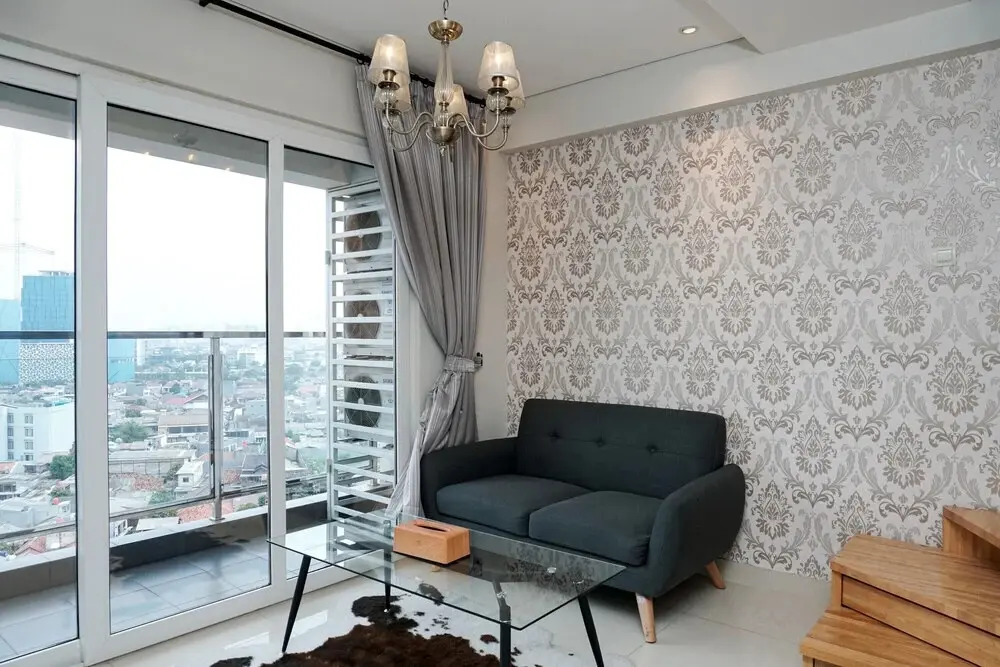 Джакарта: Stunning 2BR Loft Apartment at Maqna Residence
