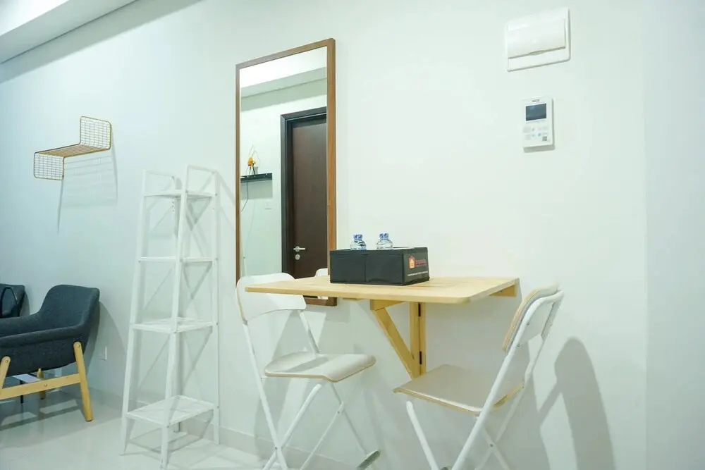 Джакарта: Warm and Relax Stay @ 1BR Puri Mansion Apartment