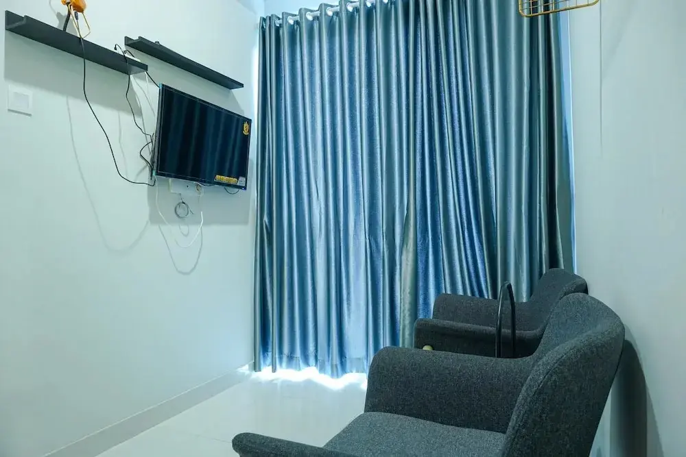 Джакарта: Warm and Relax Stay @ 1BR Puri Mansion Apartment
