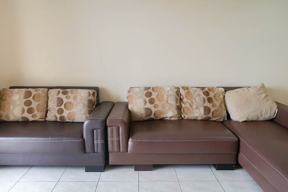 Джакарта: Best Price 3BR Apartment at Mediterania Lagoon Kemayoran By Travelio
