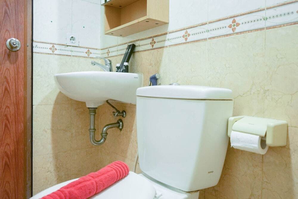 Джакарта: Best Price 3BR Apartment at Mediterania Lagoon Kemayoran By Travelio