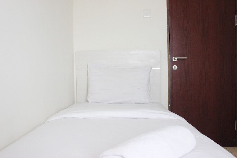 Бандунг: Comfy 2br at Tamansari Panoramic Apartment by Travelio