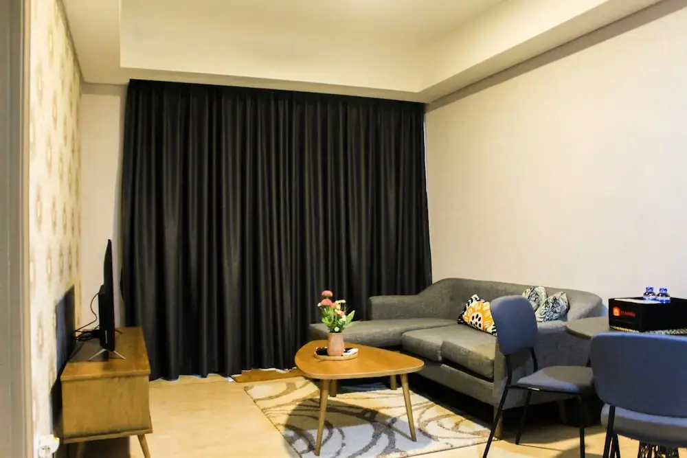 Джакарта: Best View 1BR Apartment at Gold Coast PIK By Travelio