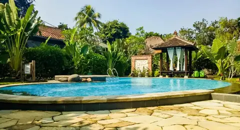 REVIVE Bogor Pendopo 45 Resort — фото 1