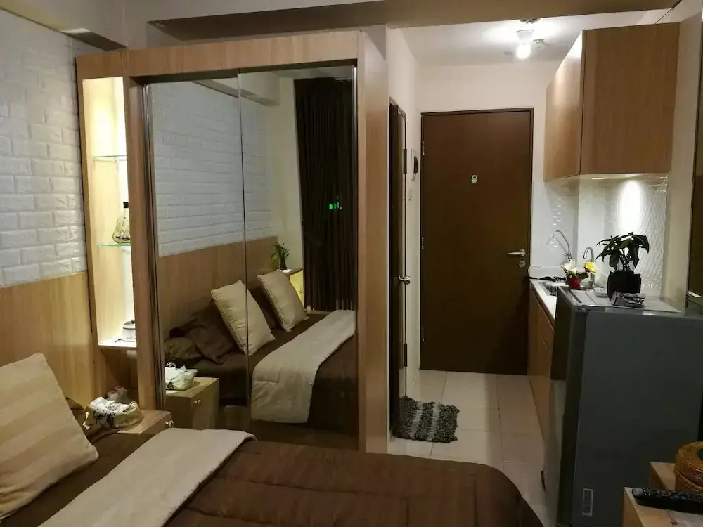 Джакарта: Pleasant Tifolia Studio Cozy Room In Kelapa Gading
