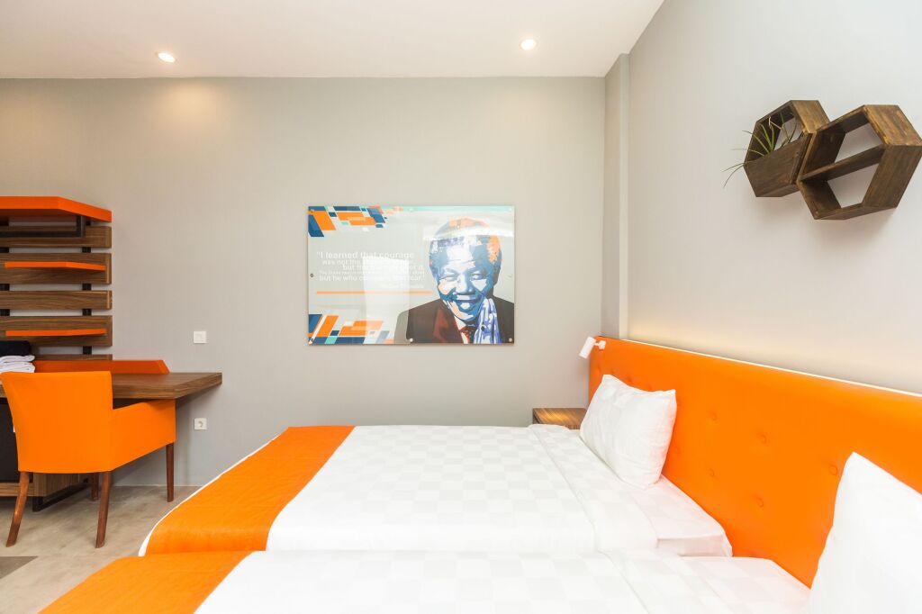 Кута: 7Rooms Seminyak