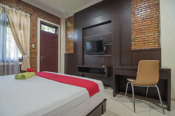 Медан: Bengawan Residence 66 by RedDoorz