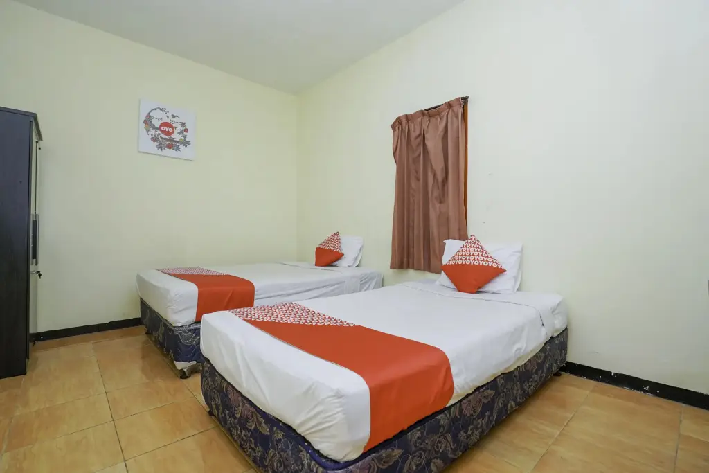 Сурабая: Nick's AA5 Homestay by OYO Rooms