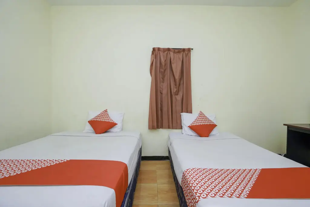 Сурабая: Nick's AA5 Homestay by OYO Rooms