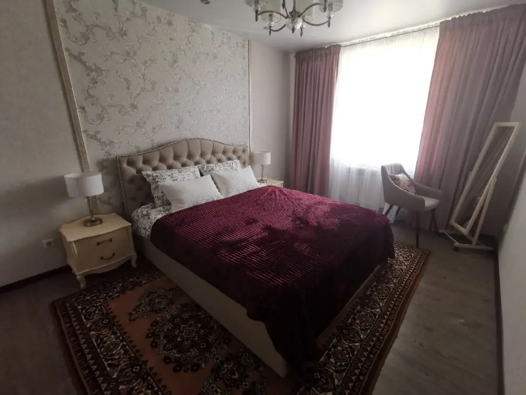 Смоленск: Апартаменты on Yunnatov Lane