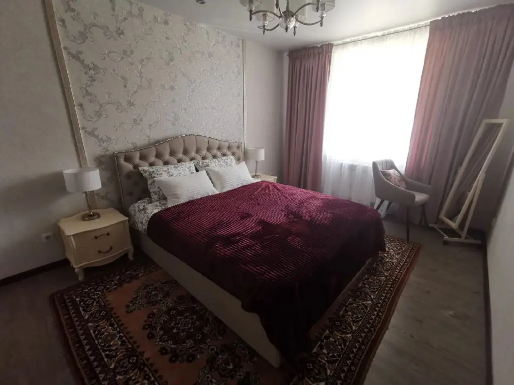 Смоленск: Апартаменты on Yunnatov Lane
