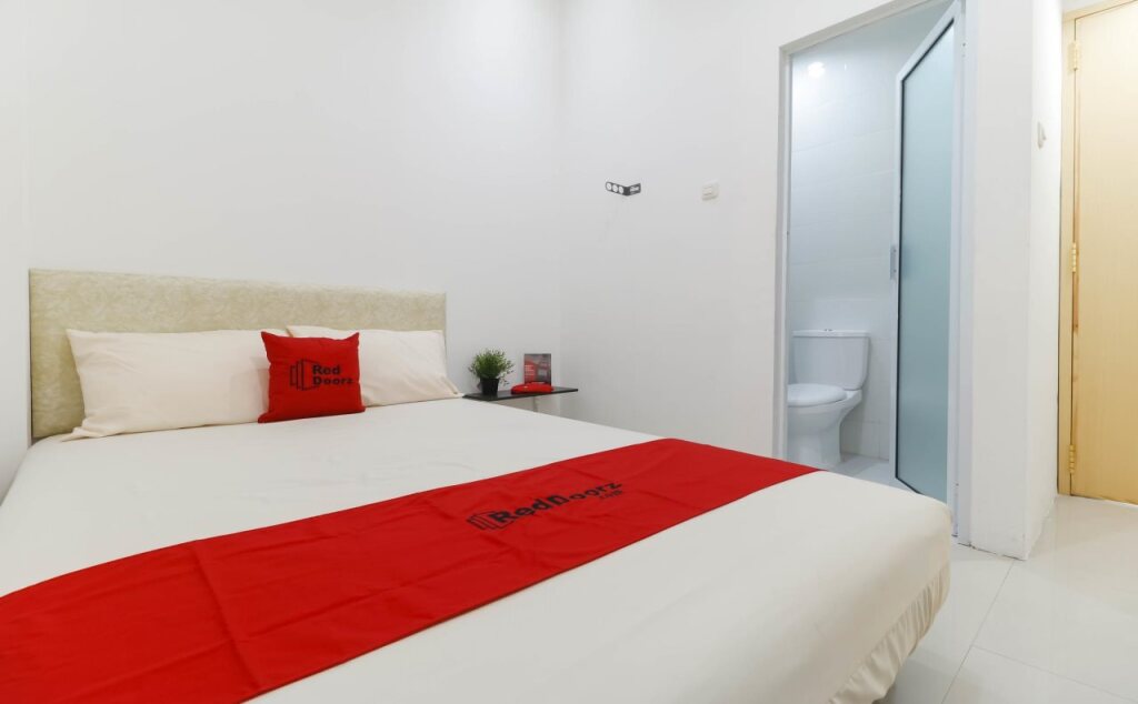 Джакарта: Room 28 Guesthouse