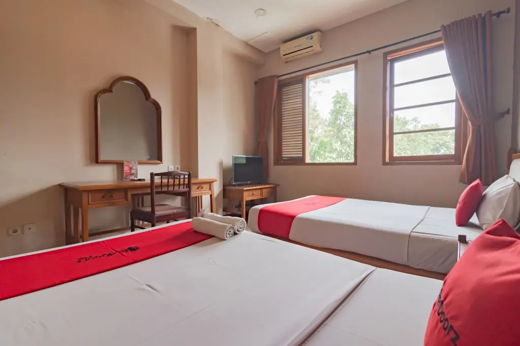 Бандунг: RedDoorz near Institut Teknologi Bandung 2