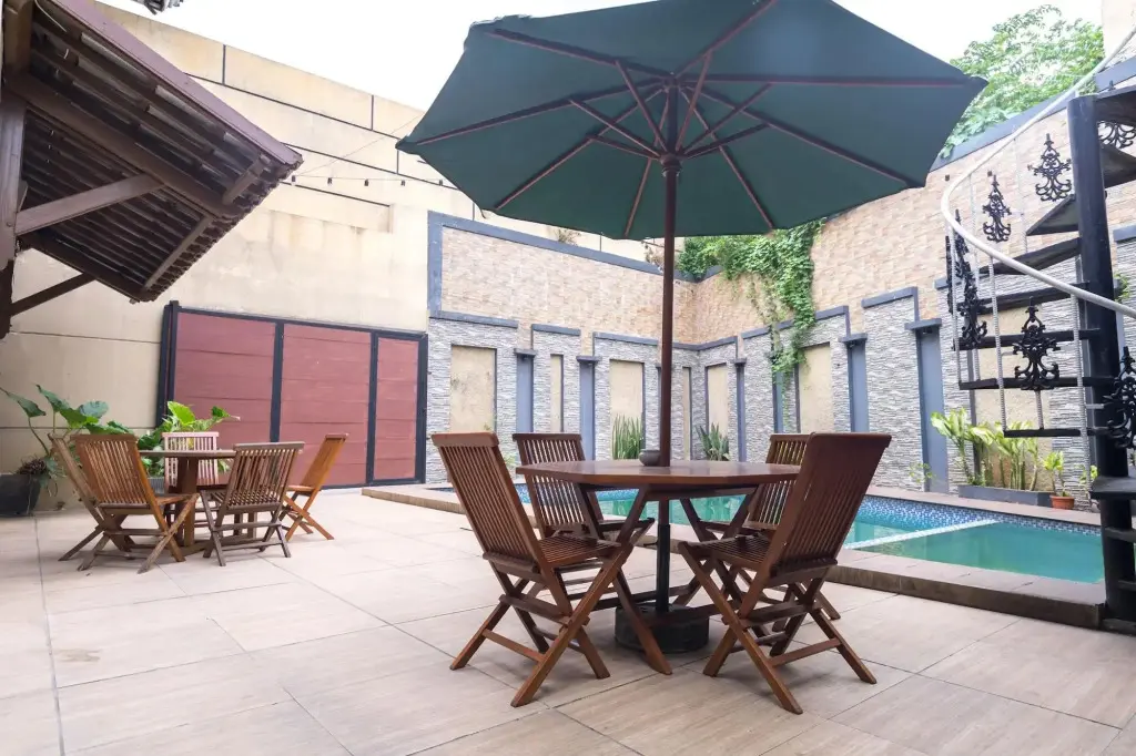 Джакарта: OYO 1421 Kasmaran Guest House Syariah