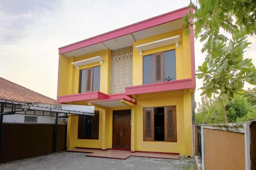 Депок: OYO 1593 Pondok Garini Syariah