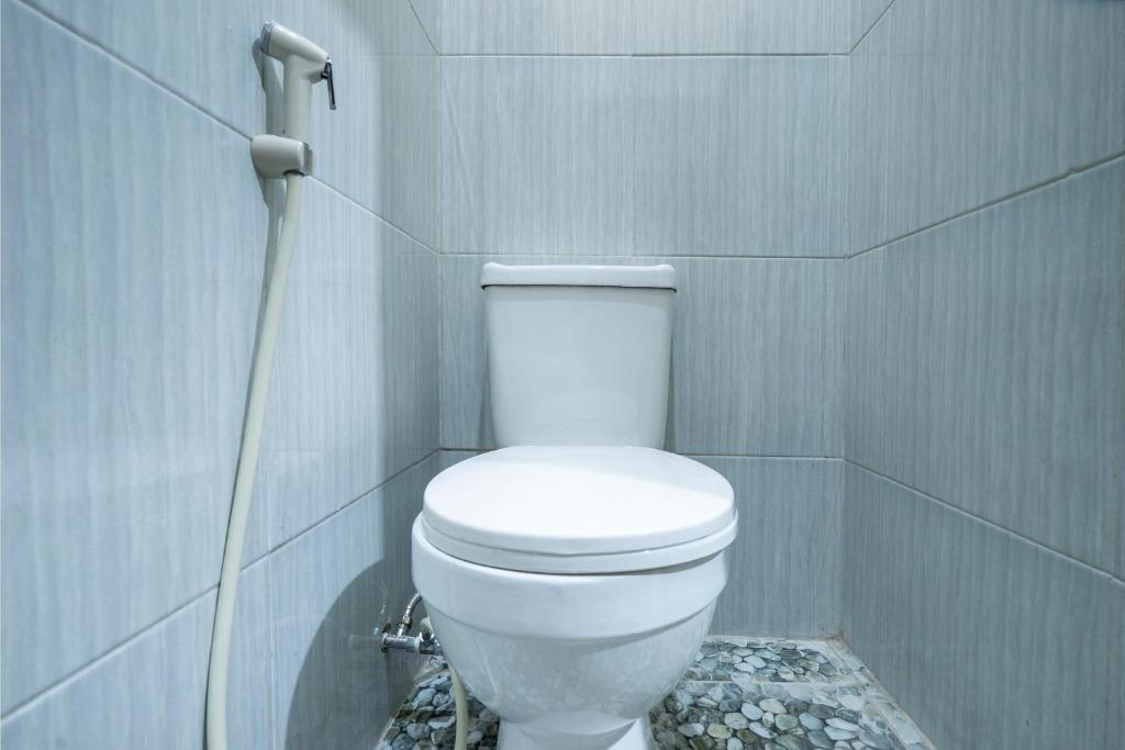 Депок: OYO 2098 Homestay KK
