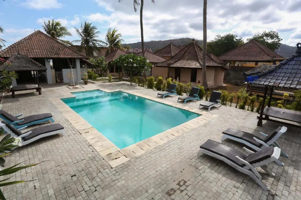 Кута: OYO 1651 Purnama Beach Hotel
