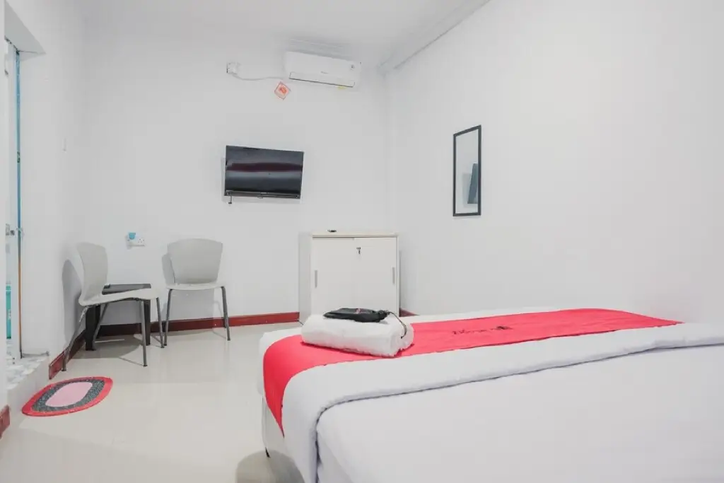 Батам: RedDoorz near Nagoya HIll Batam 4