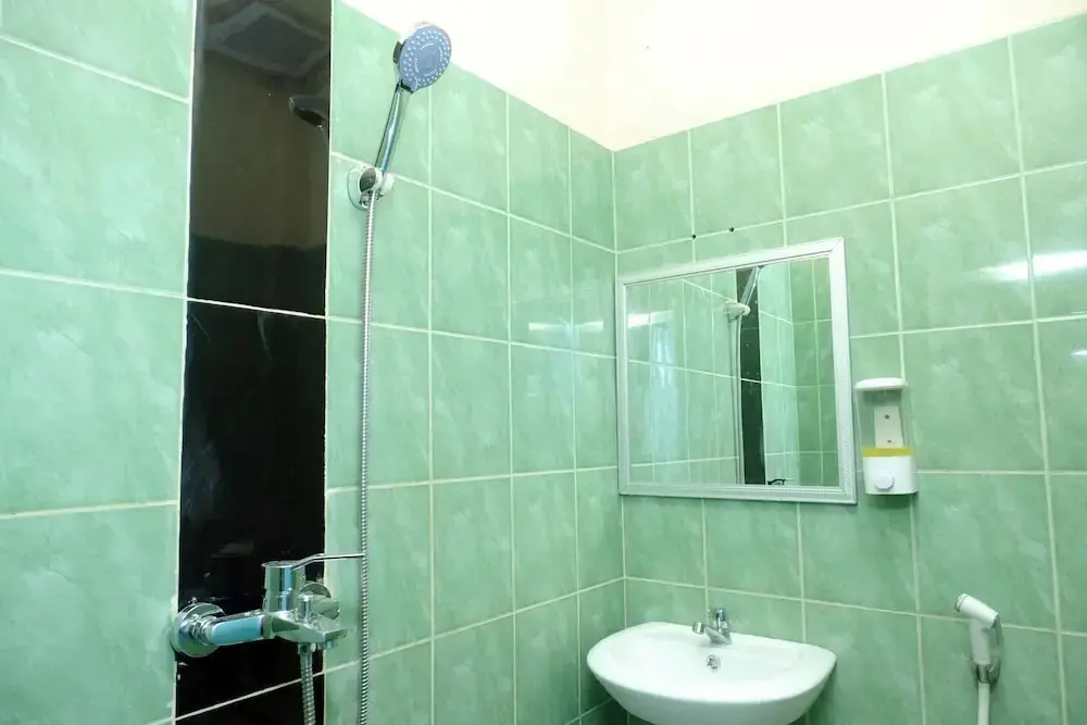 Бенкалис: OYO 2455 Hotel Surya Bengkalis Syariah