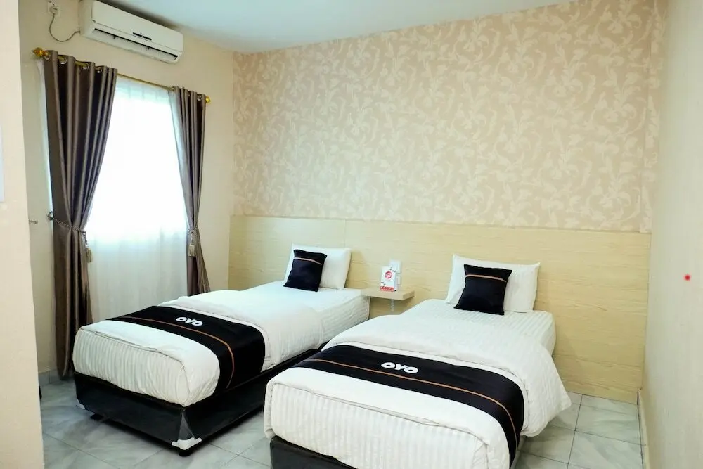 Бенкалис: OYO 2455 Hotel Surya Bengkalis Syariah