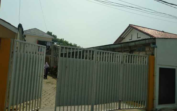 Депок: OYO 2237 Azzam Residence Syariah