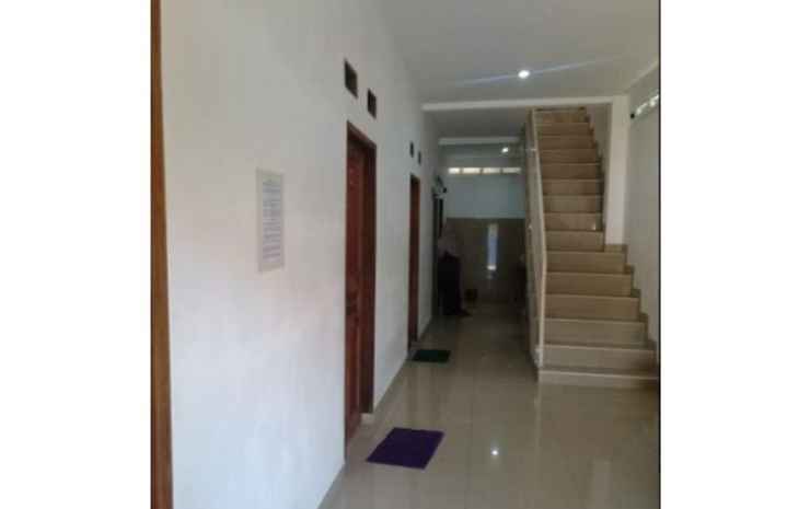 Депок: OYO 2237 Azzam Residence Syariah