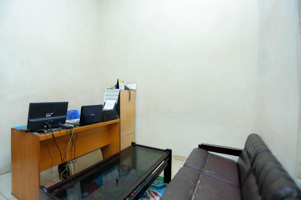 Банджанбару: OYO 2692 Penginapan Mba Ros
