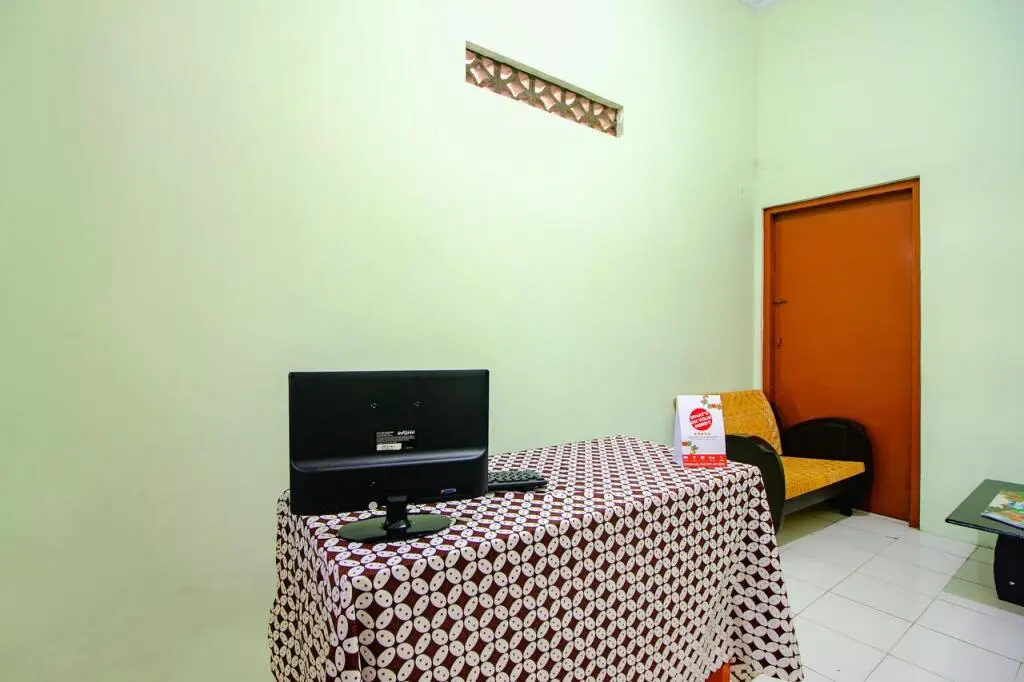 Вoнoсари: OYO 2634 Griya Birowo Syariah