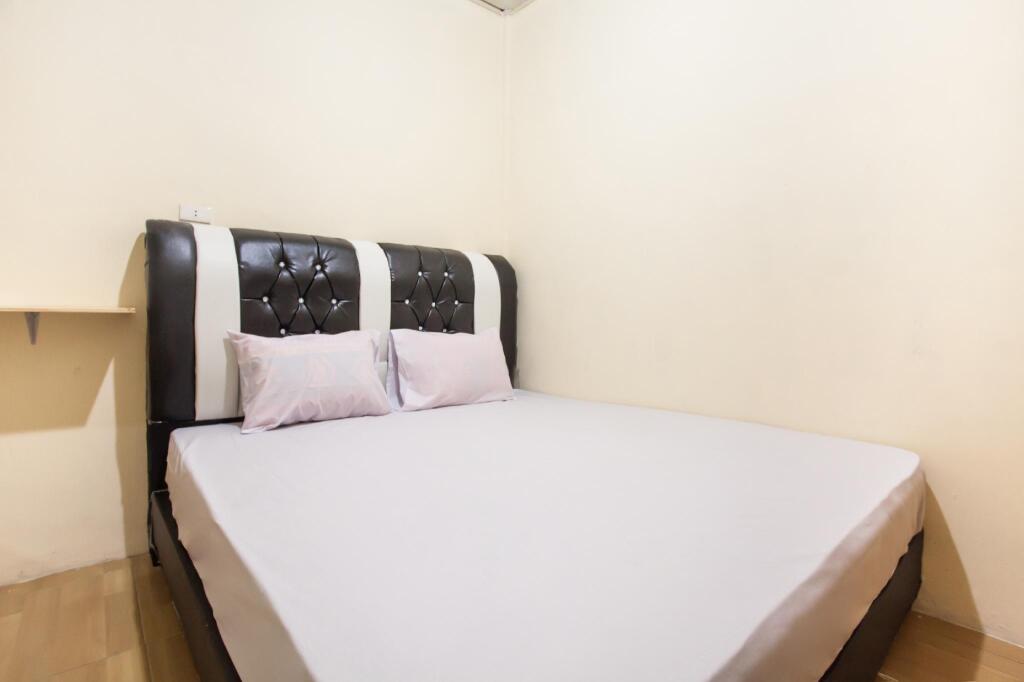 Медан: OYO Life 2601 Homestay Damai Helvetia