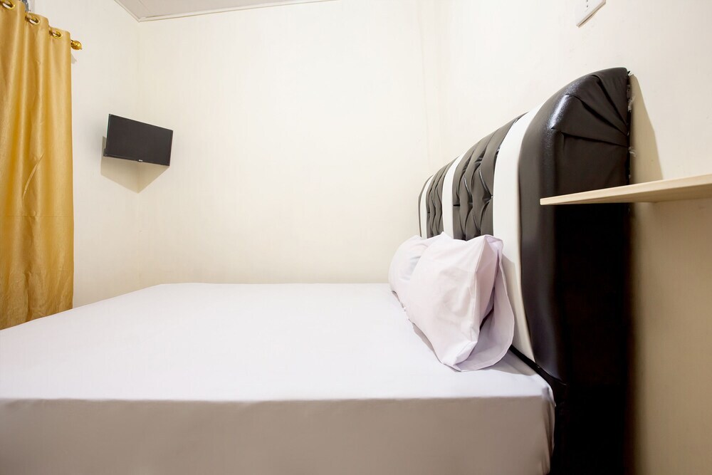 Медан: OYO Life 2601 Homestay Damai Helvetia