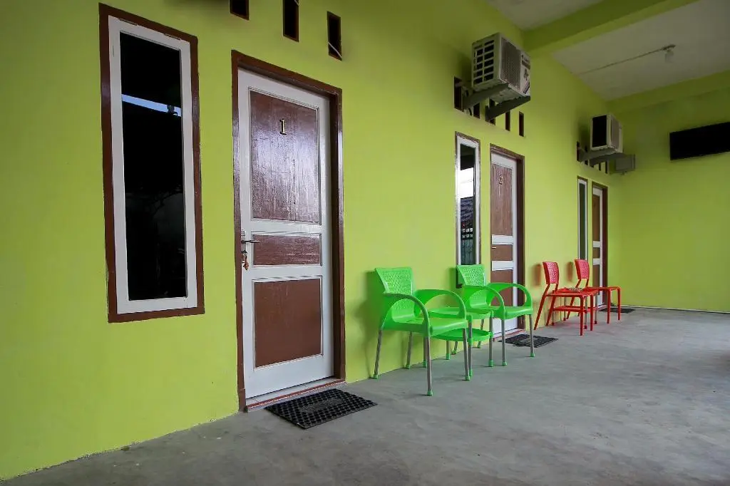 Лубуклингау: OYO 2585 Sherren Guest House